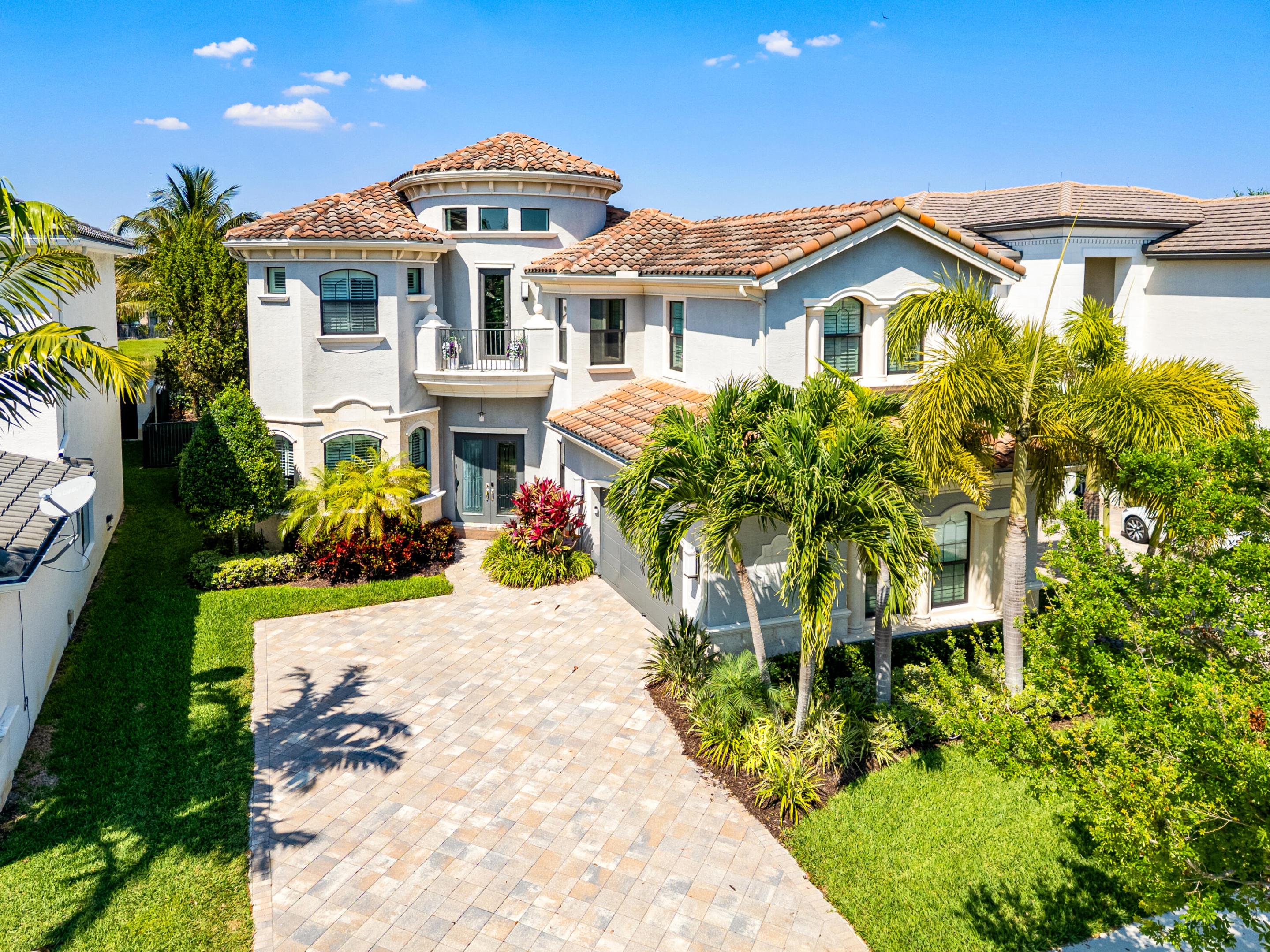 9741 Vitrail Lane
