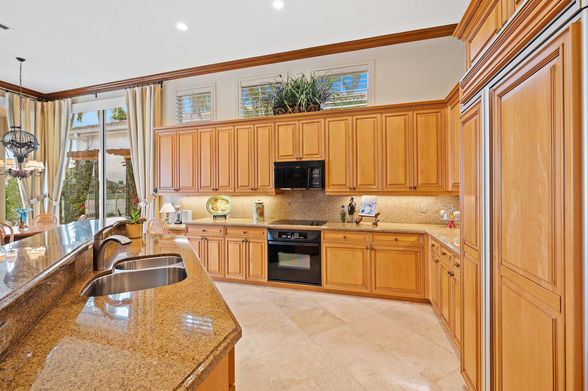 7814 Villa D Este Way