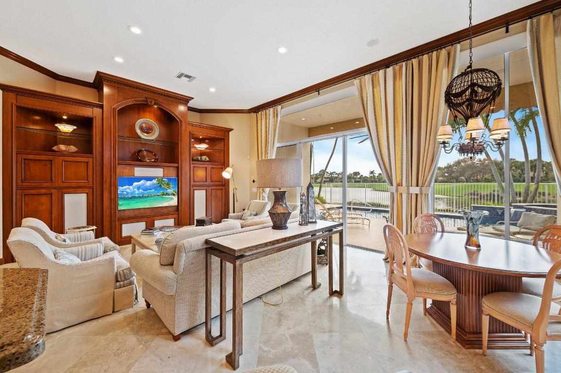 7814 Villa D Este Way