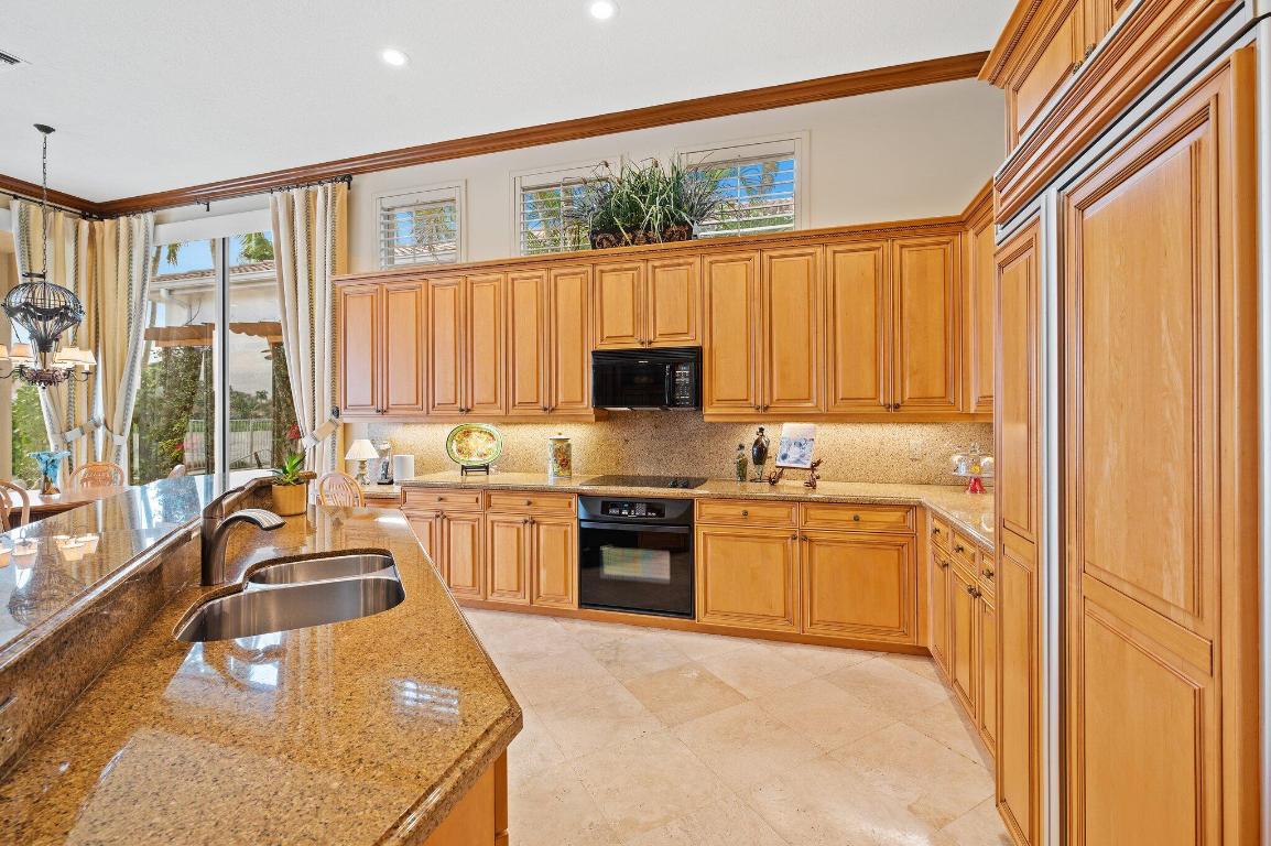 7814 Villa D Este Way