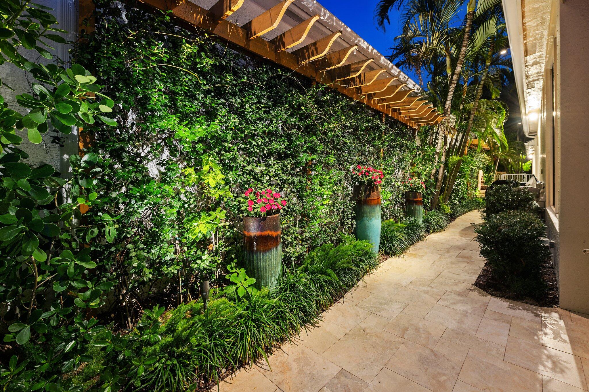 7814 Villa D Este Way