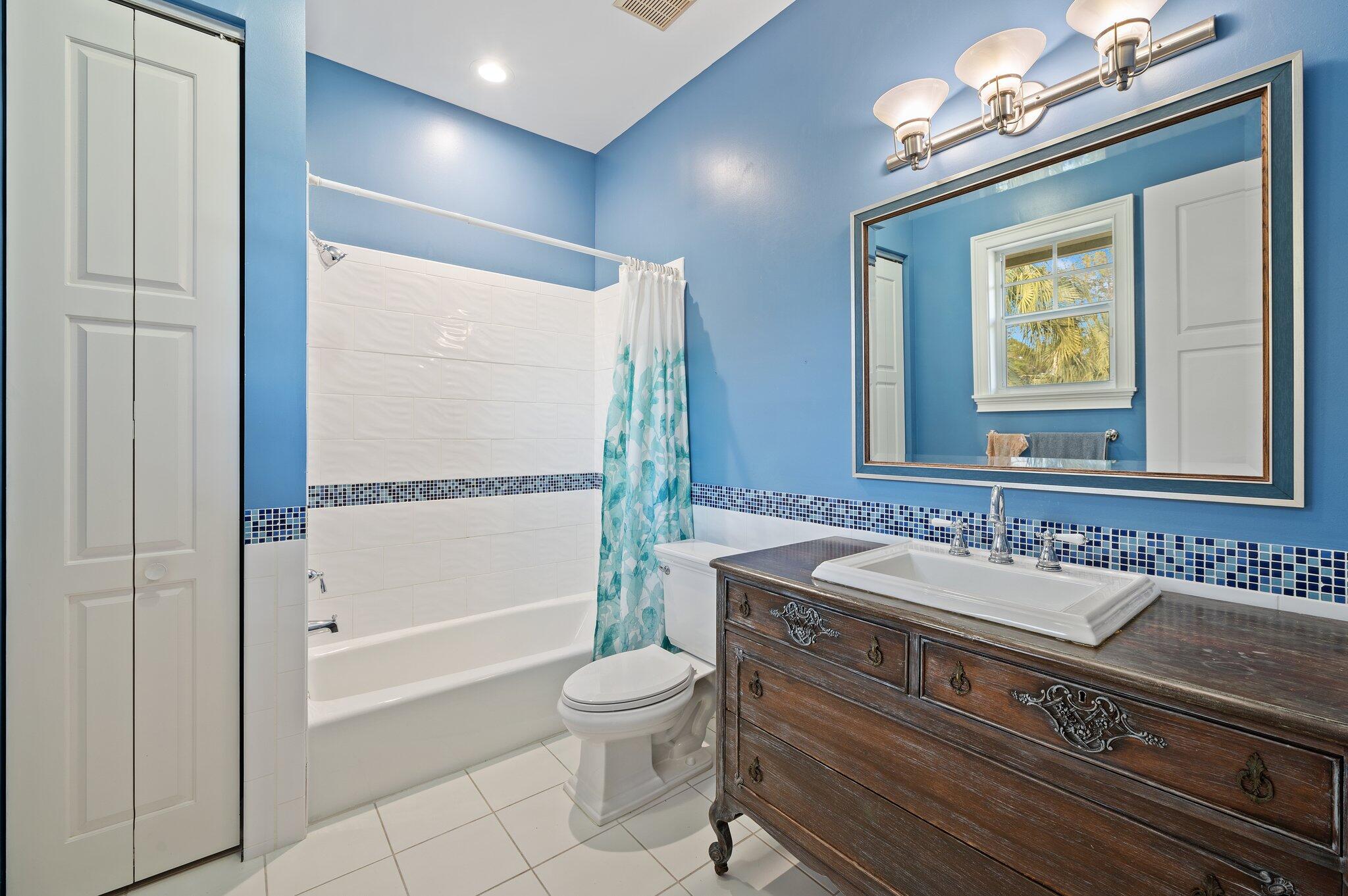 6502 NW 63rd Way