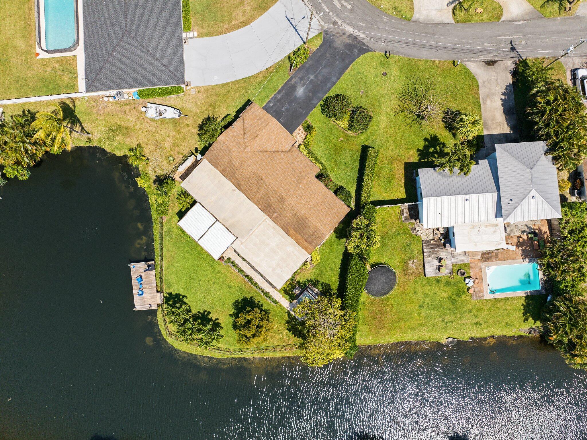 825 Canal Drive