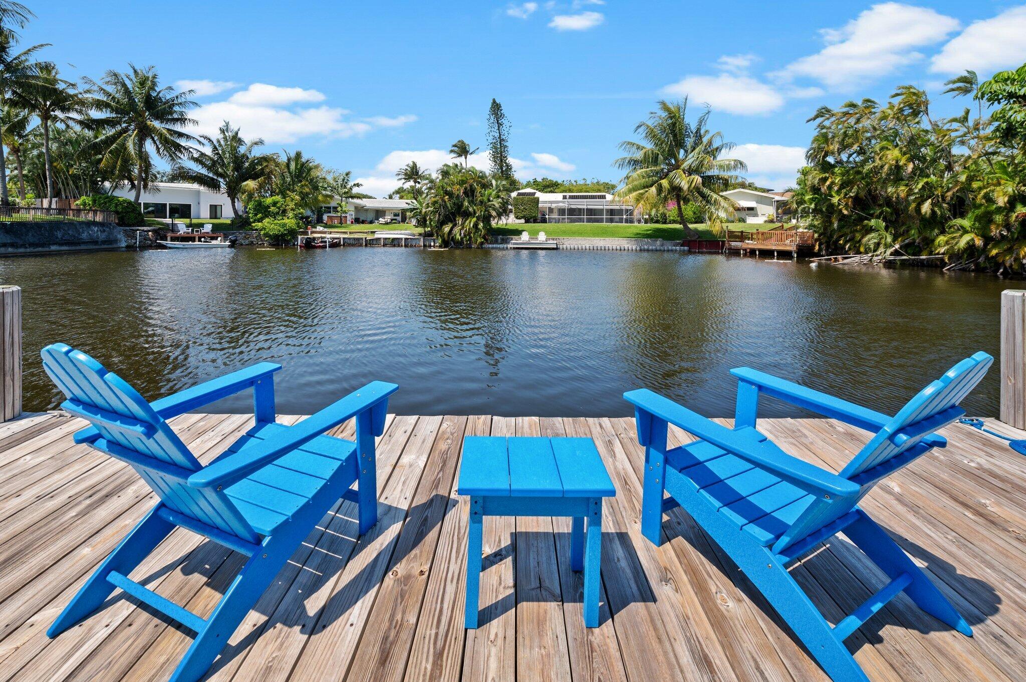 825 Canal Drive