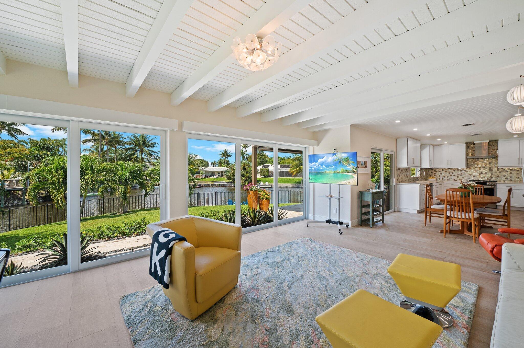 825 Canal Drive