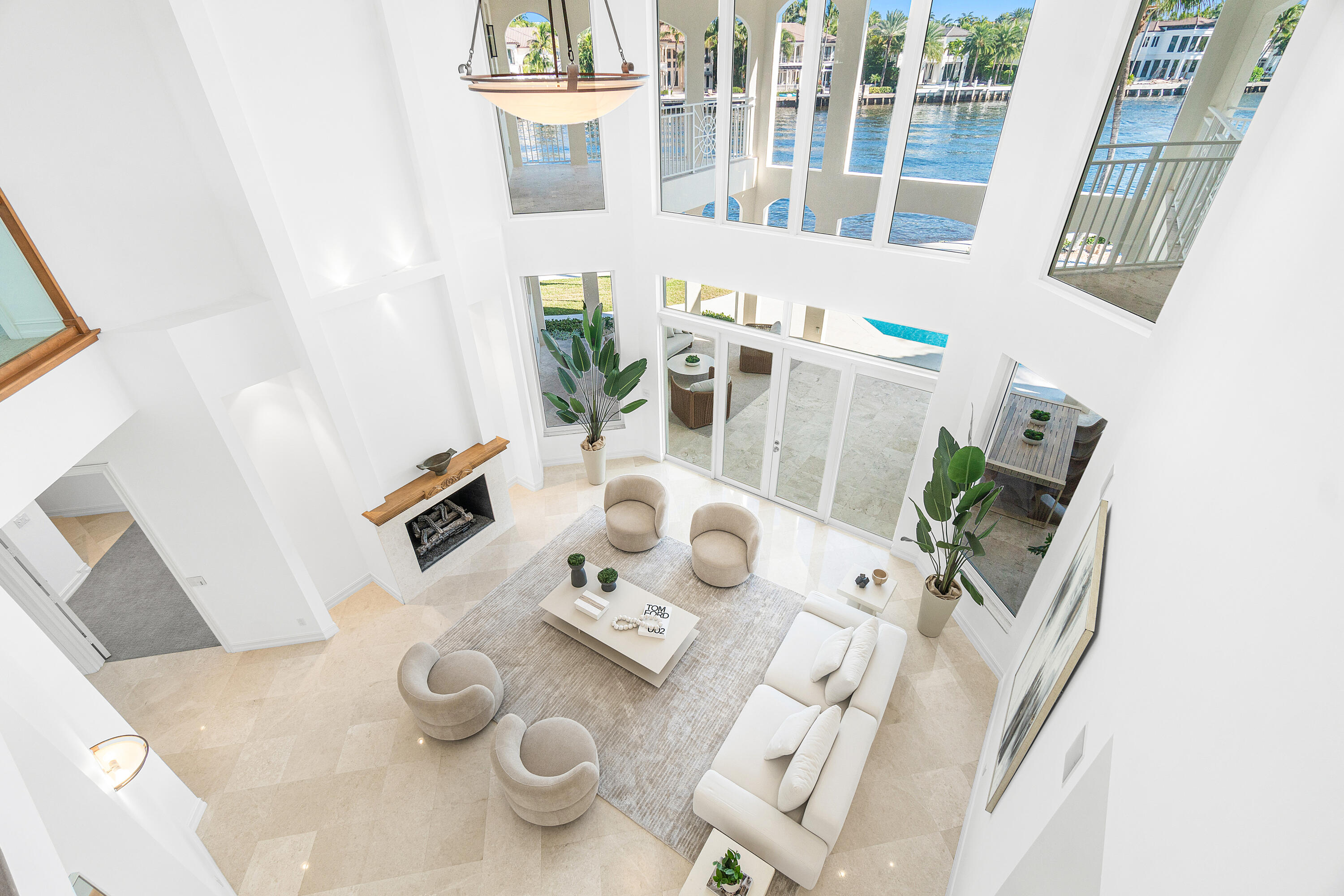 978 Dogwood Drive