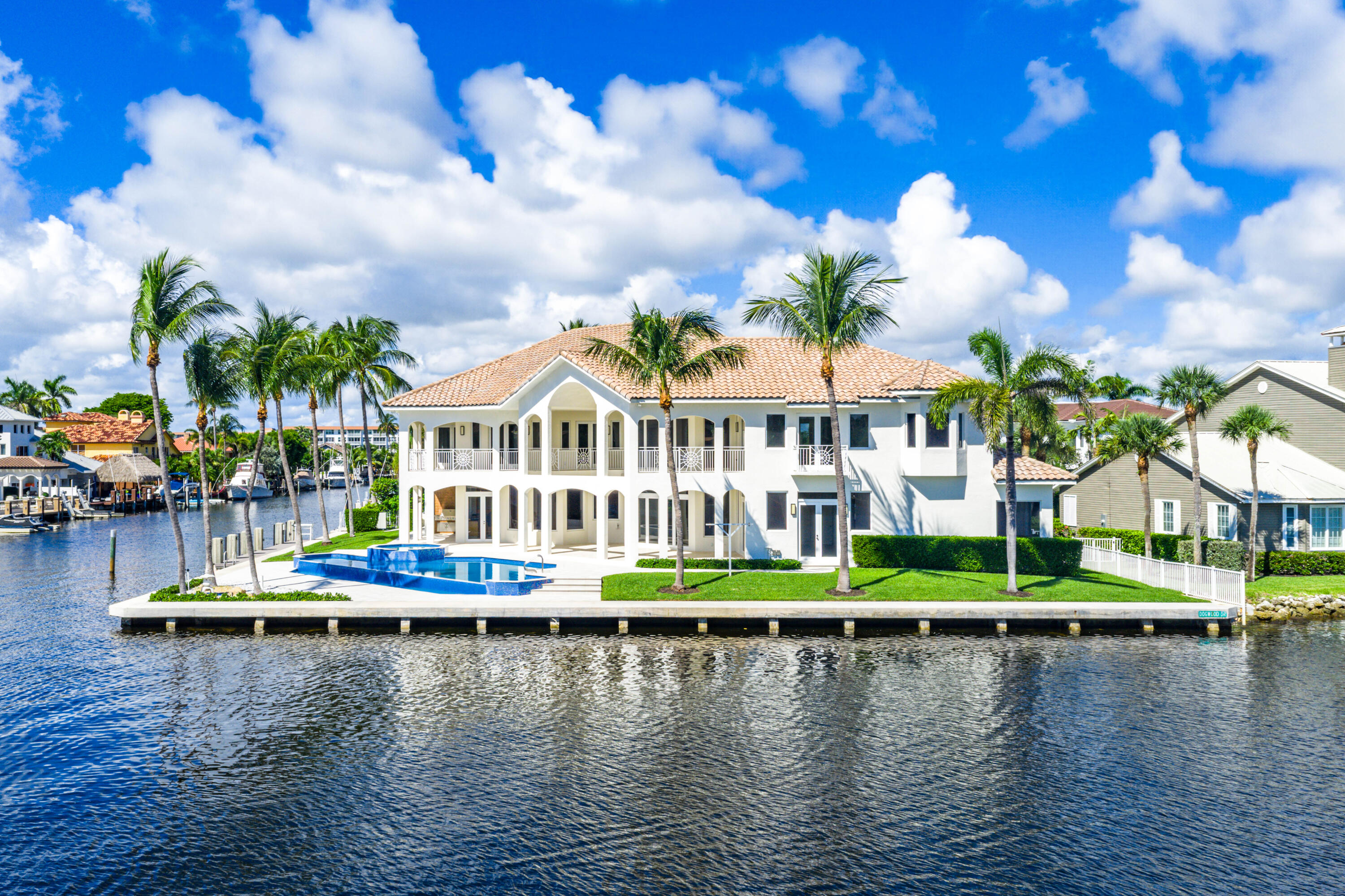978 Dogwood Drive