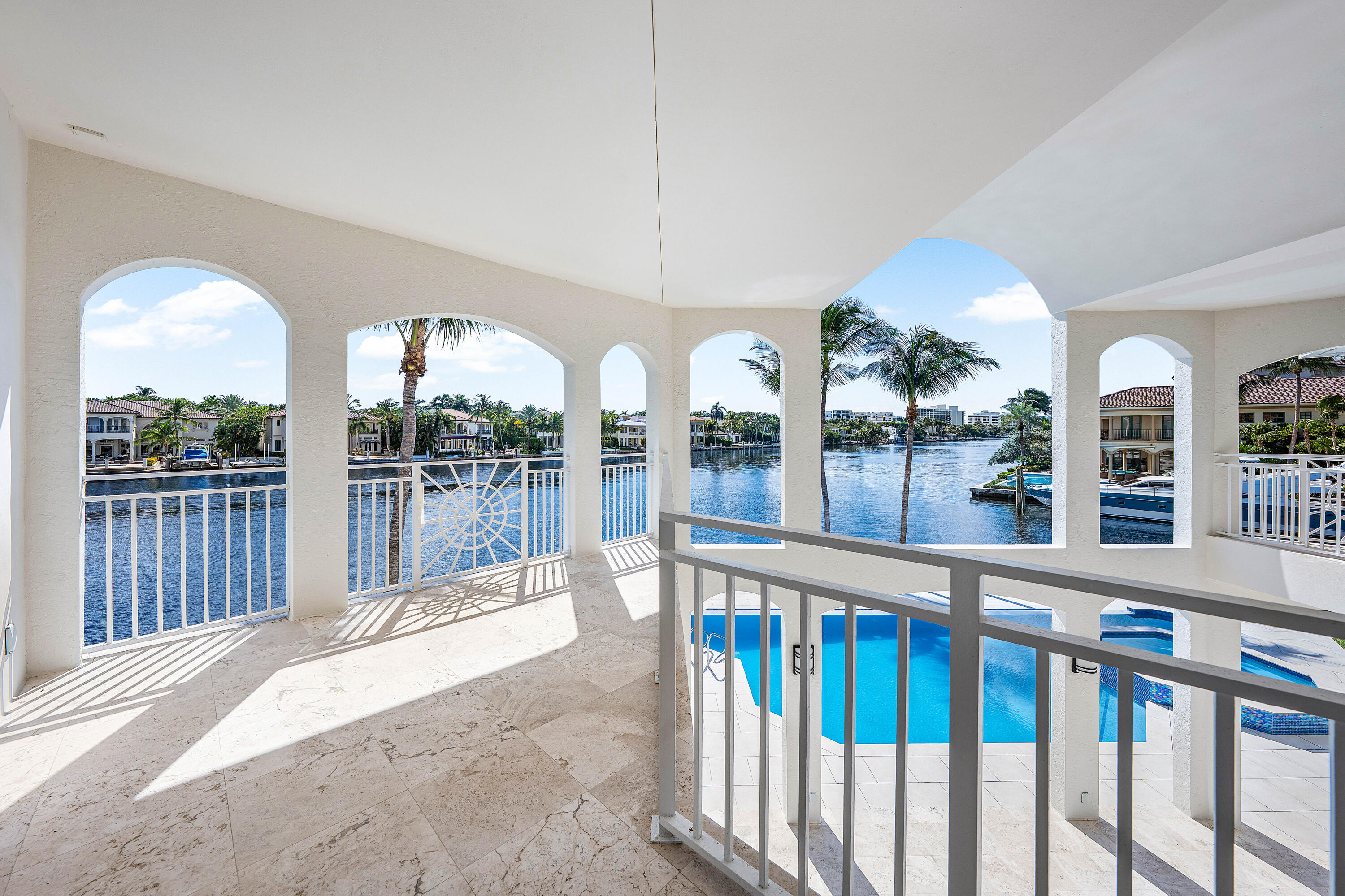 978 Dogwood Drive