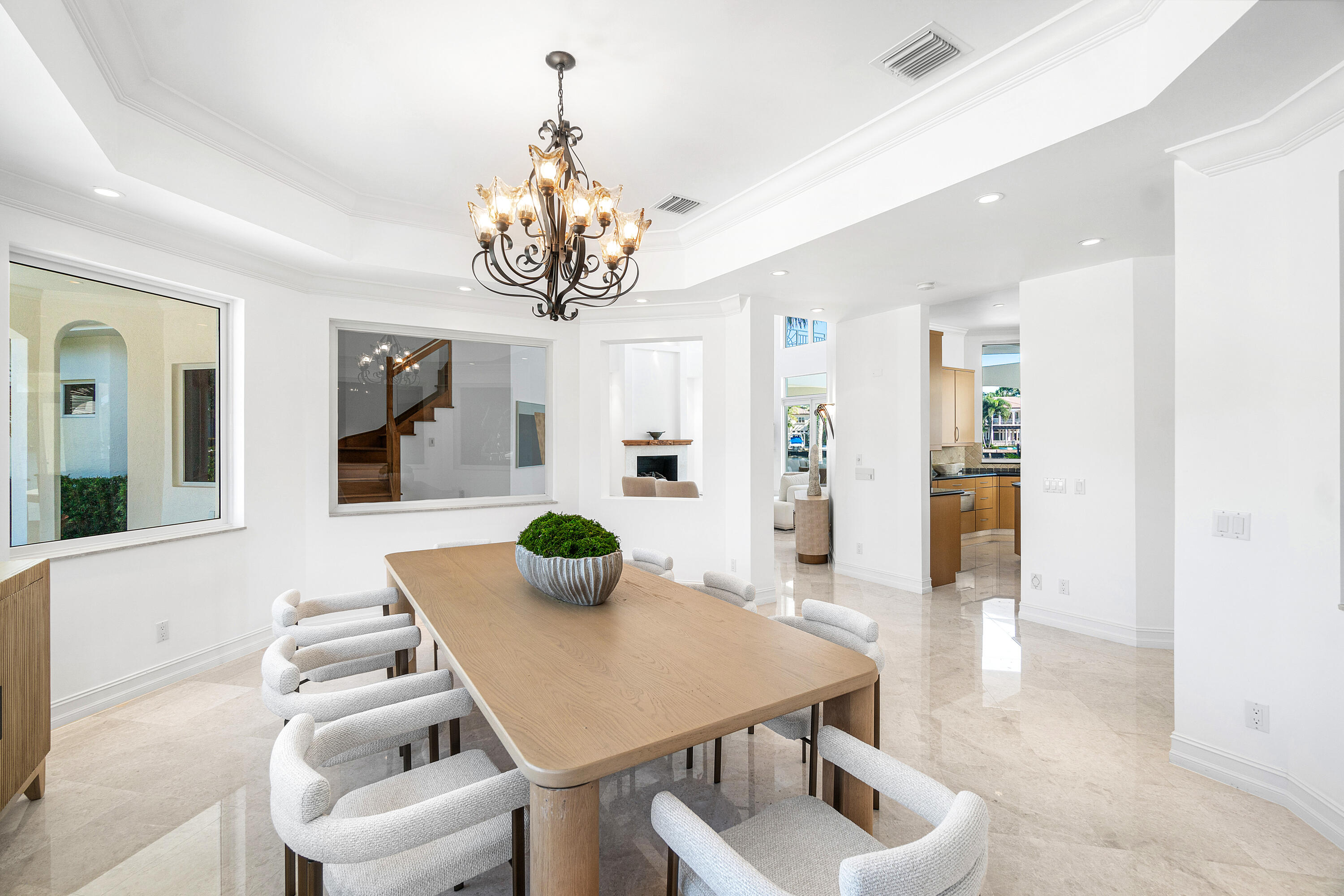 978 Dogwood Drive