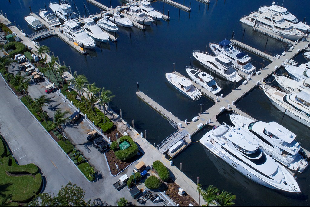 201 Ocean Reef Drive HS-01