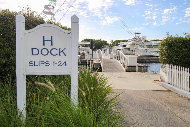 201 Ocean Reef Drive HS-01