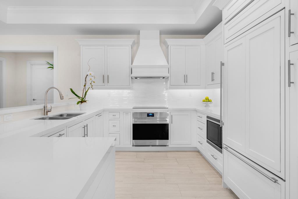 1 Residence Lane A-PH5
