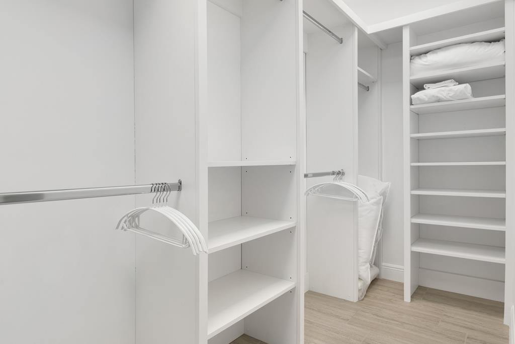 1 Residence Lane A-PH5