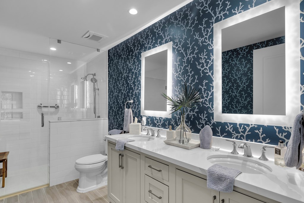1 Residence Lane 209B