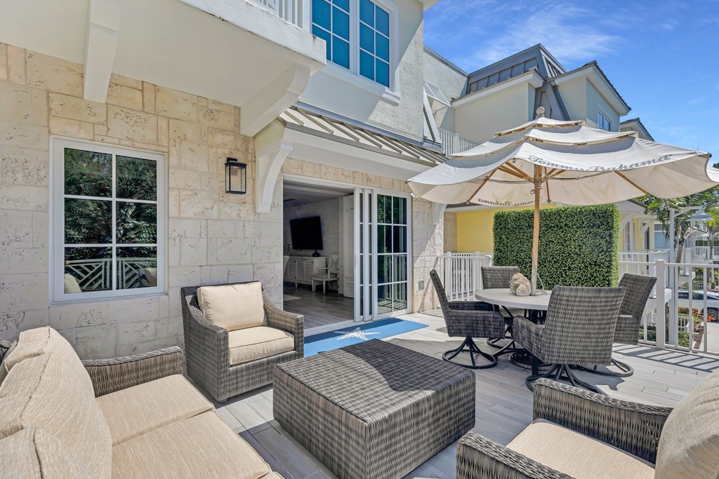 1 Residence Lane 209B