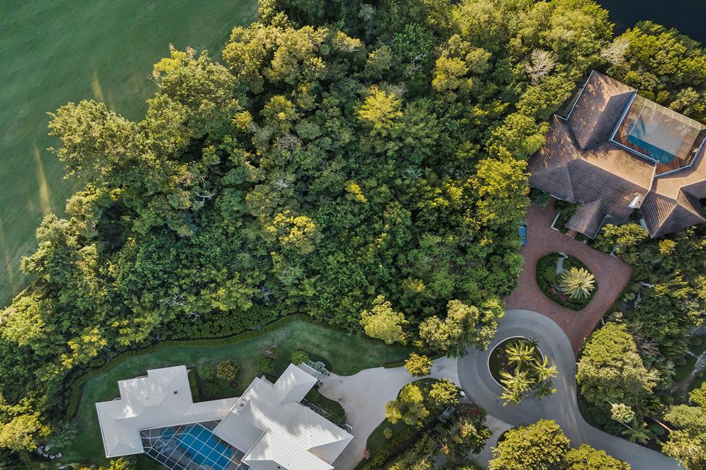 12 Bayberry Lane