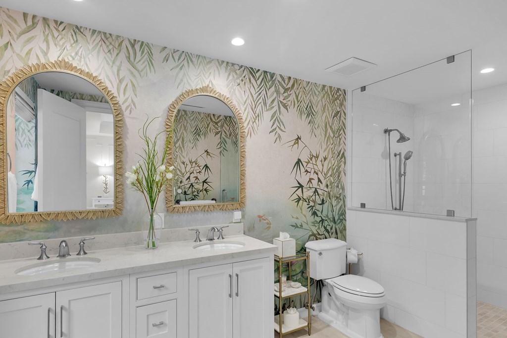 1 Residence Lane C-117