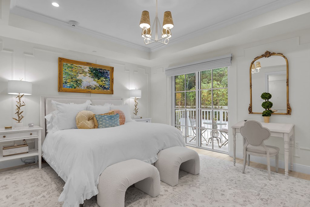 1 Residence Lane C-117