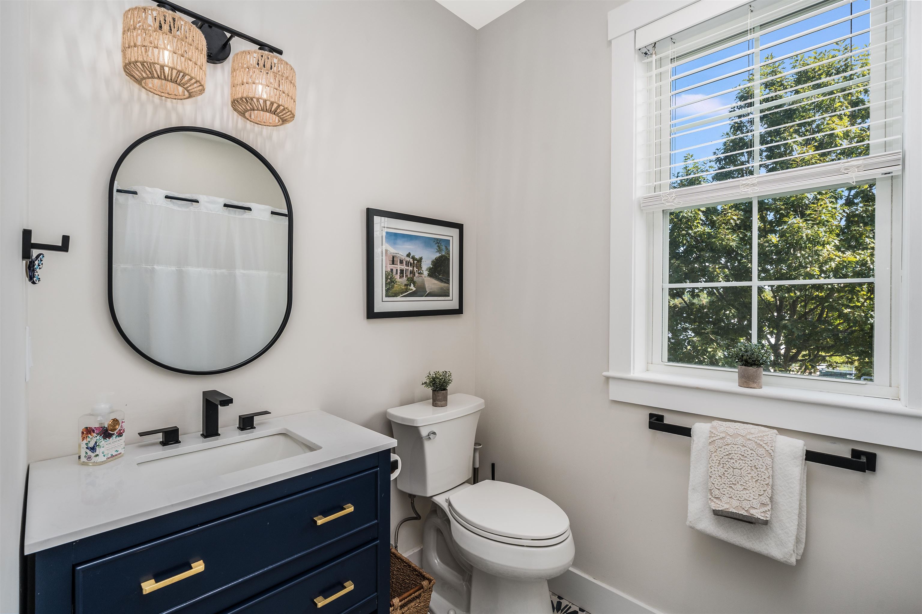 87 South Main Street Unit: Unit 2