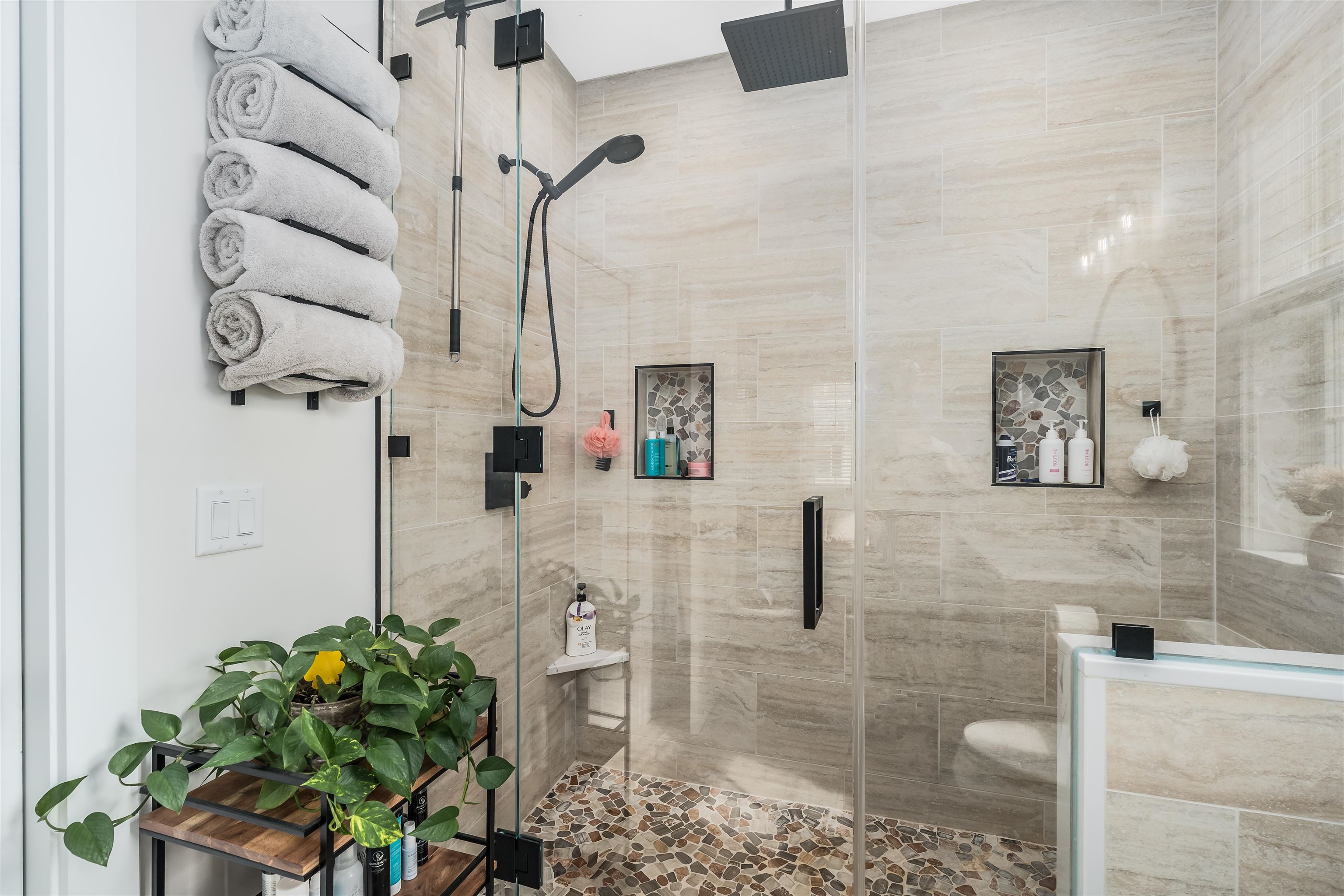 87 South Main Street Unit: Unit 2