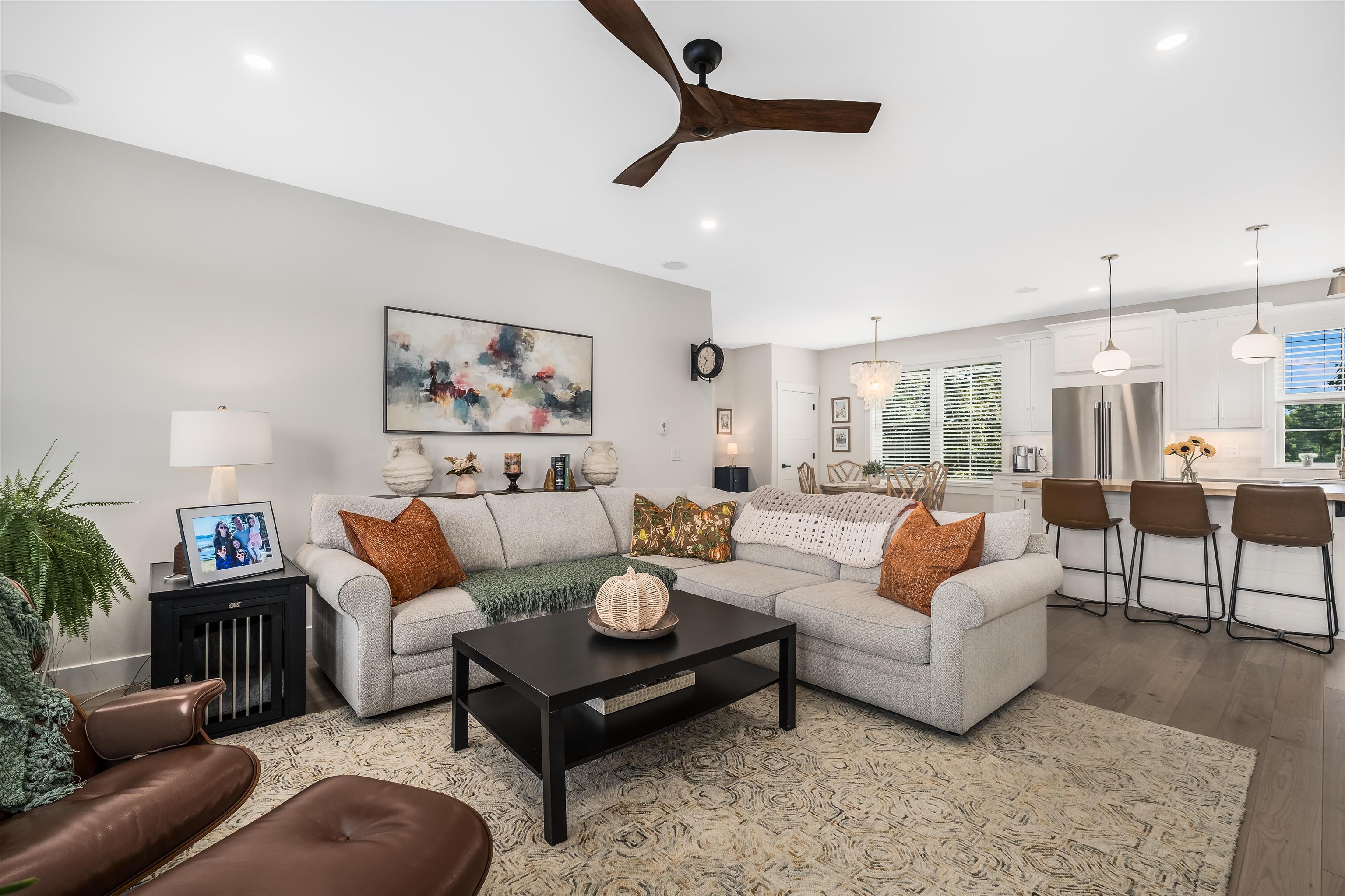 87 South Main Street Unit: Unit 2