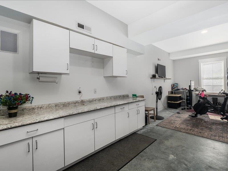 87 South Main Street