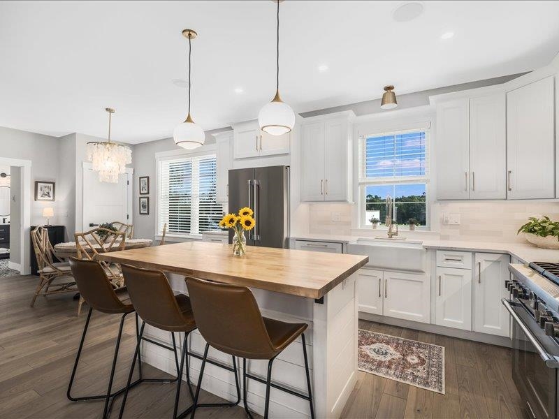 87 South Main Street