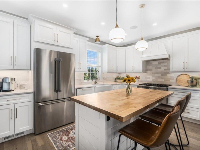 87 South Main Street