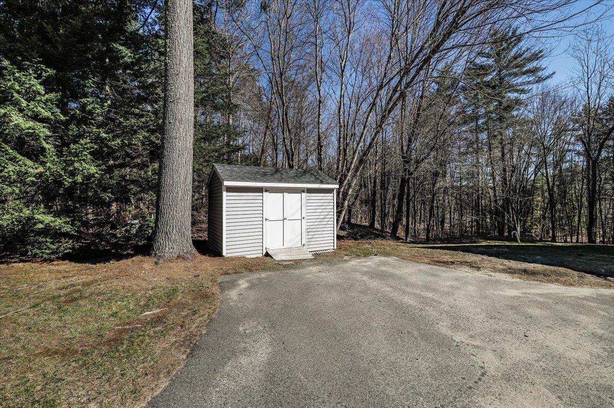 8 Spillway Lane