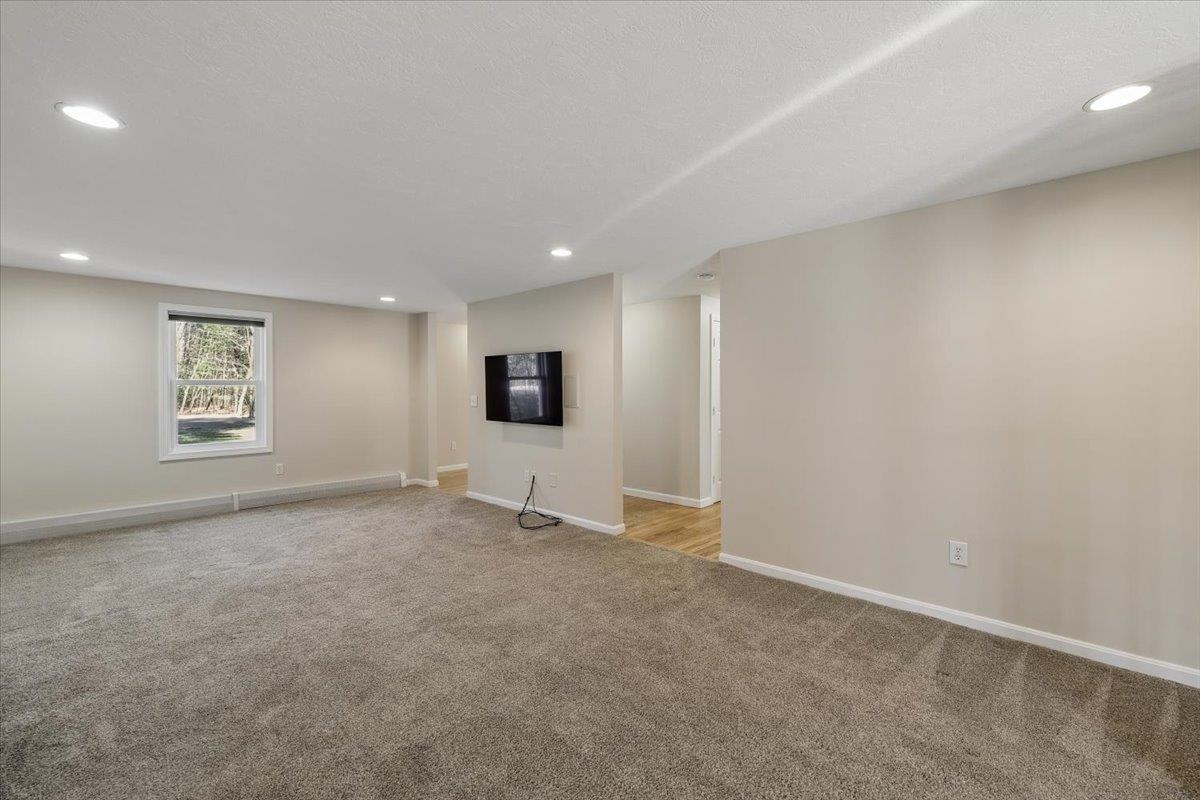 8 Spillway Lane