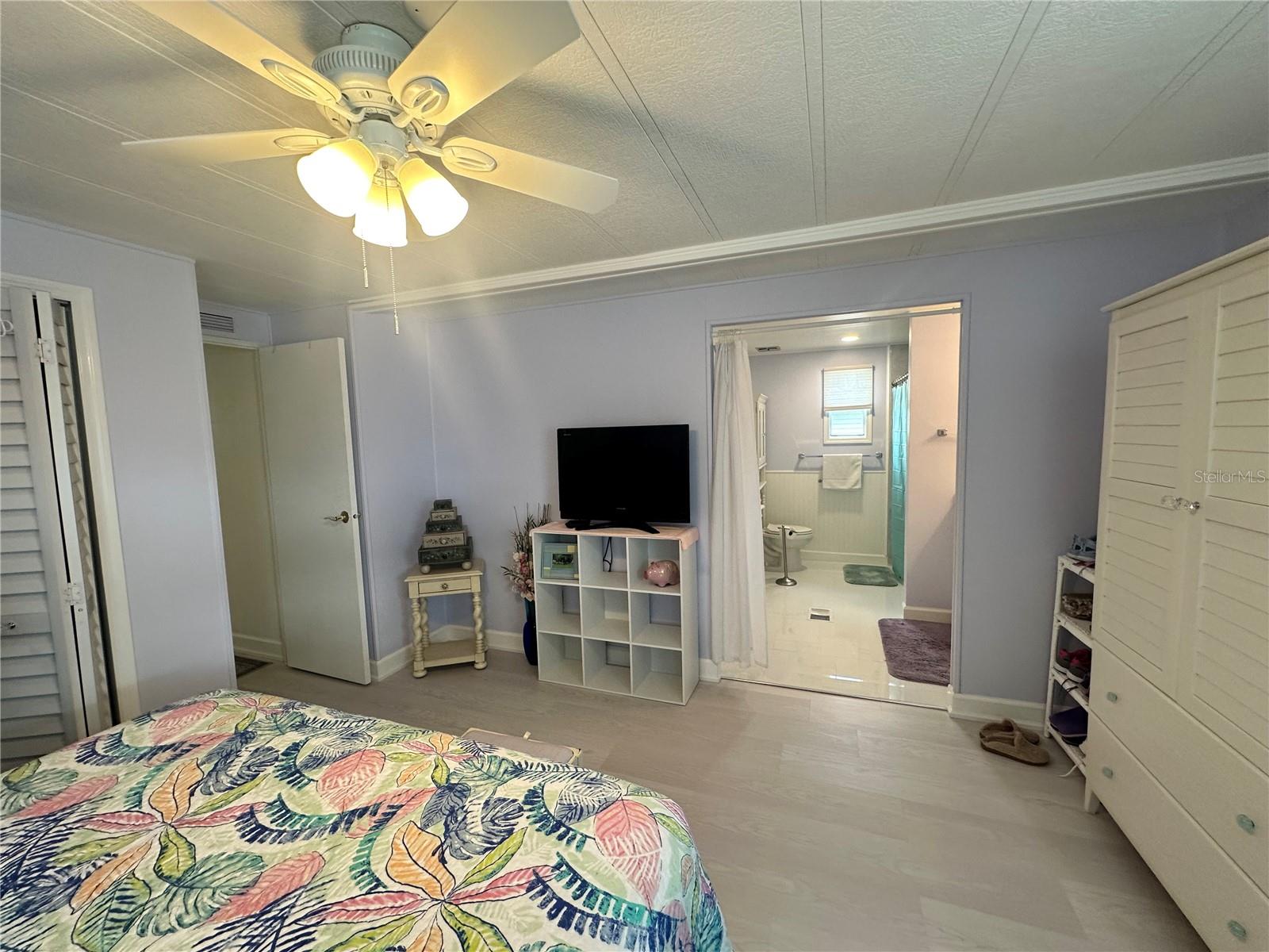 560 ORIENTAL POPPY DR