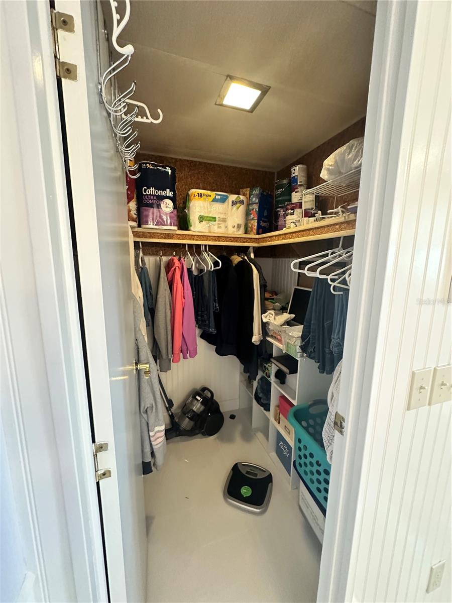 560 ORIENTAL POPPY DR