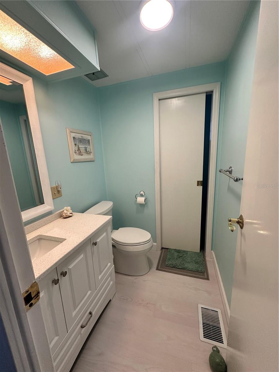 560 ORIENTAL POPPY DR