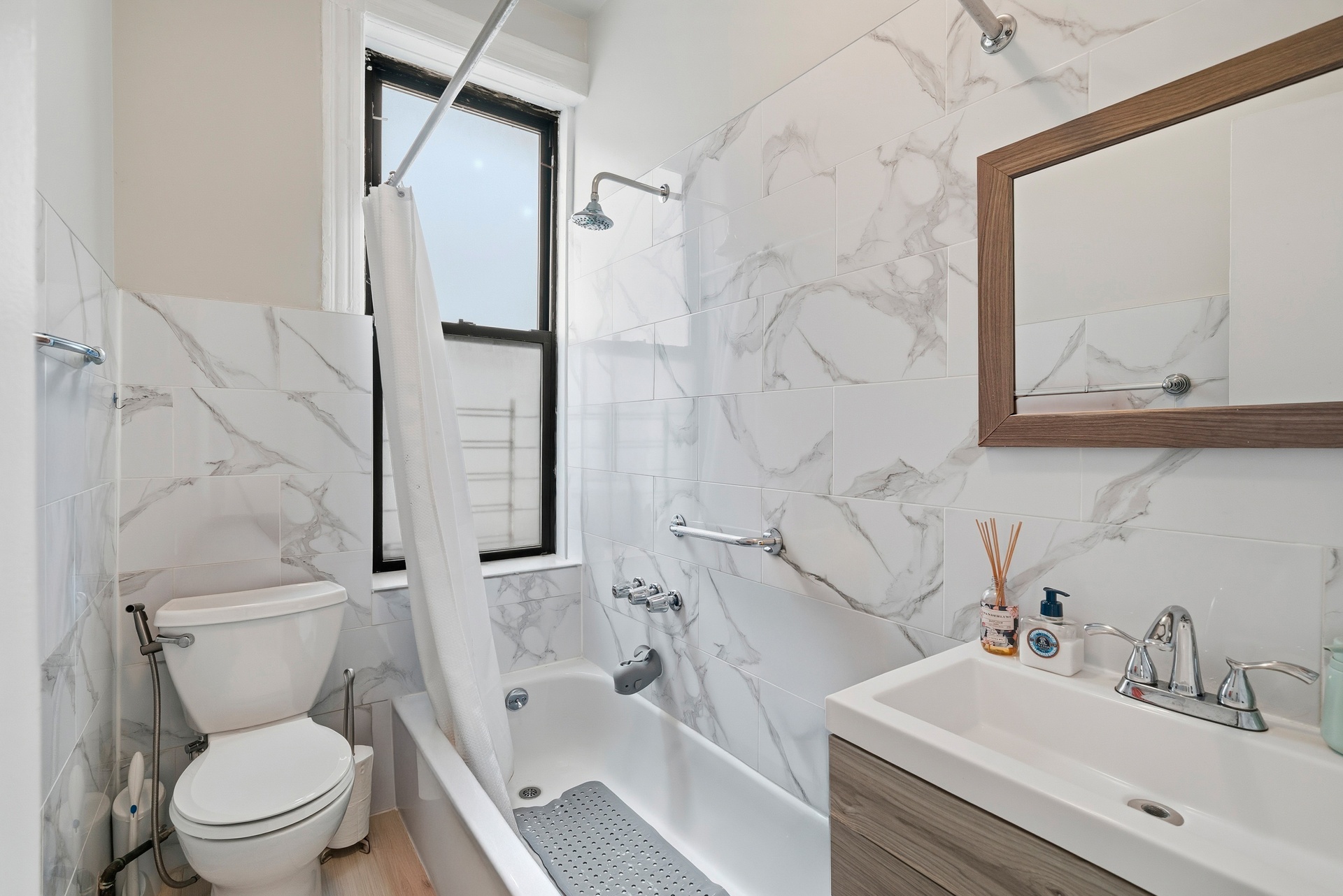 35-33 34th Street