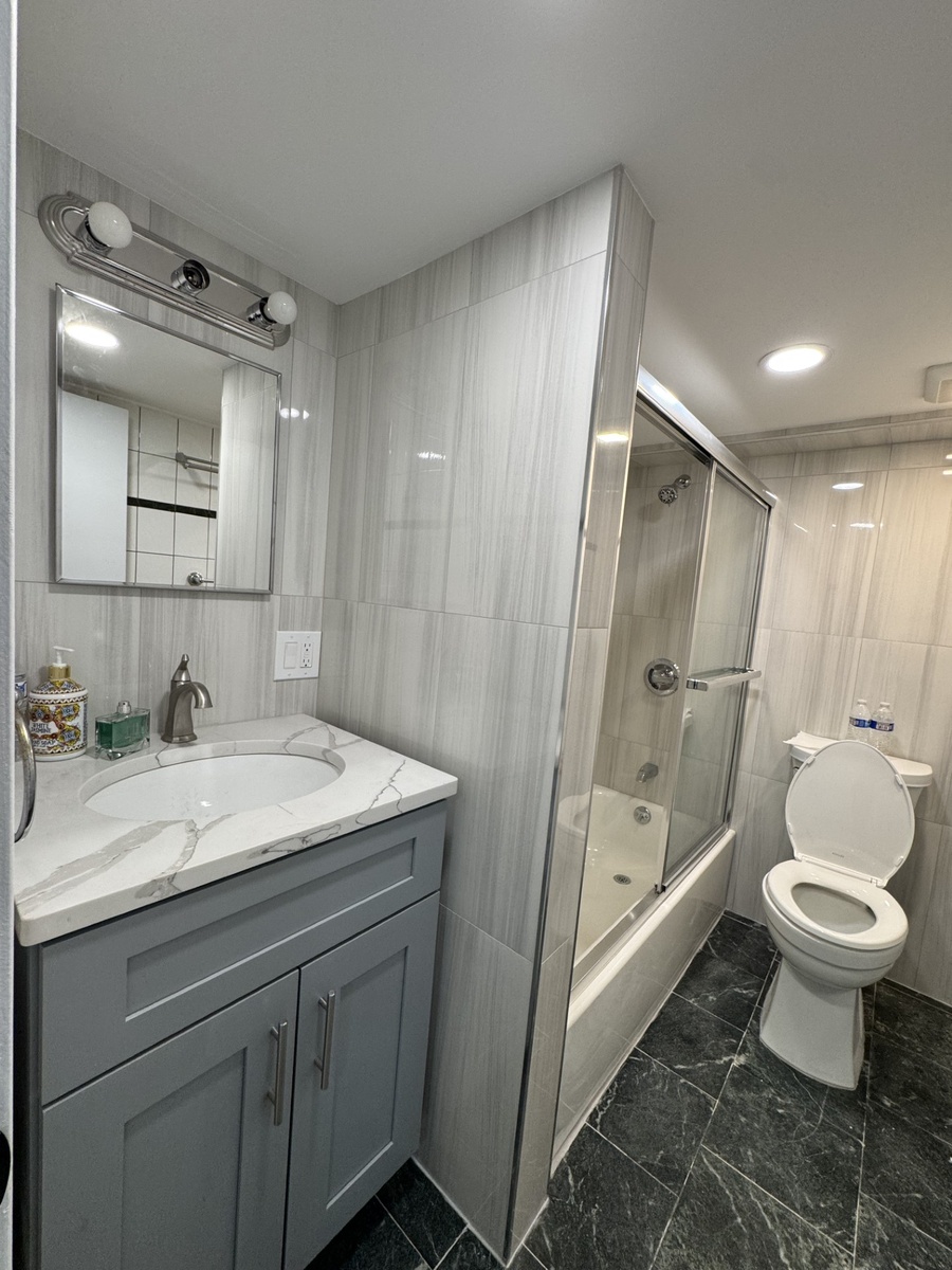 35-33 34th Street
