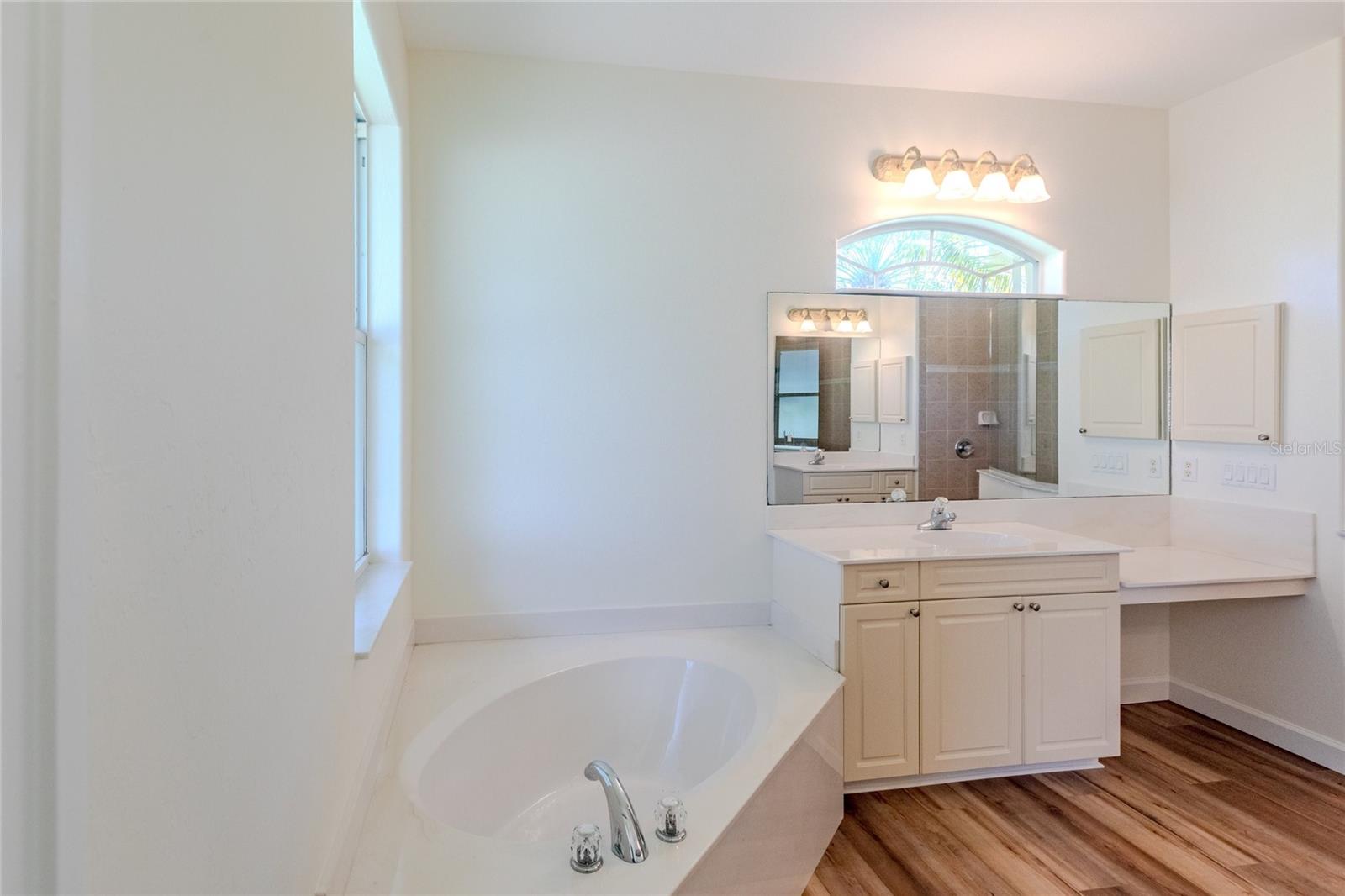 25206 NOCTURNE LN