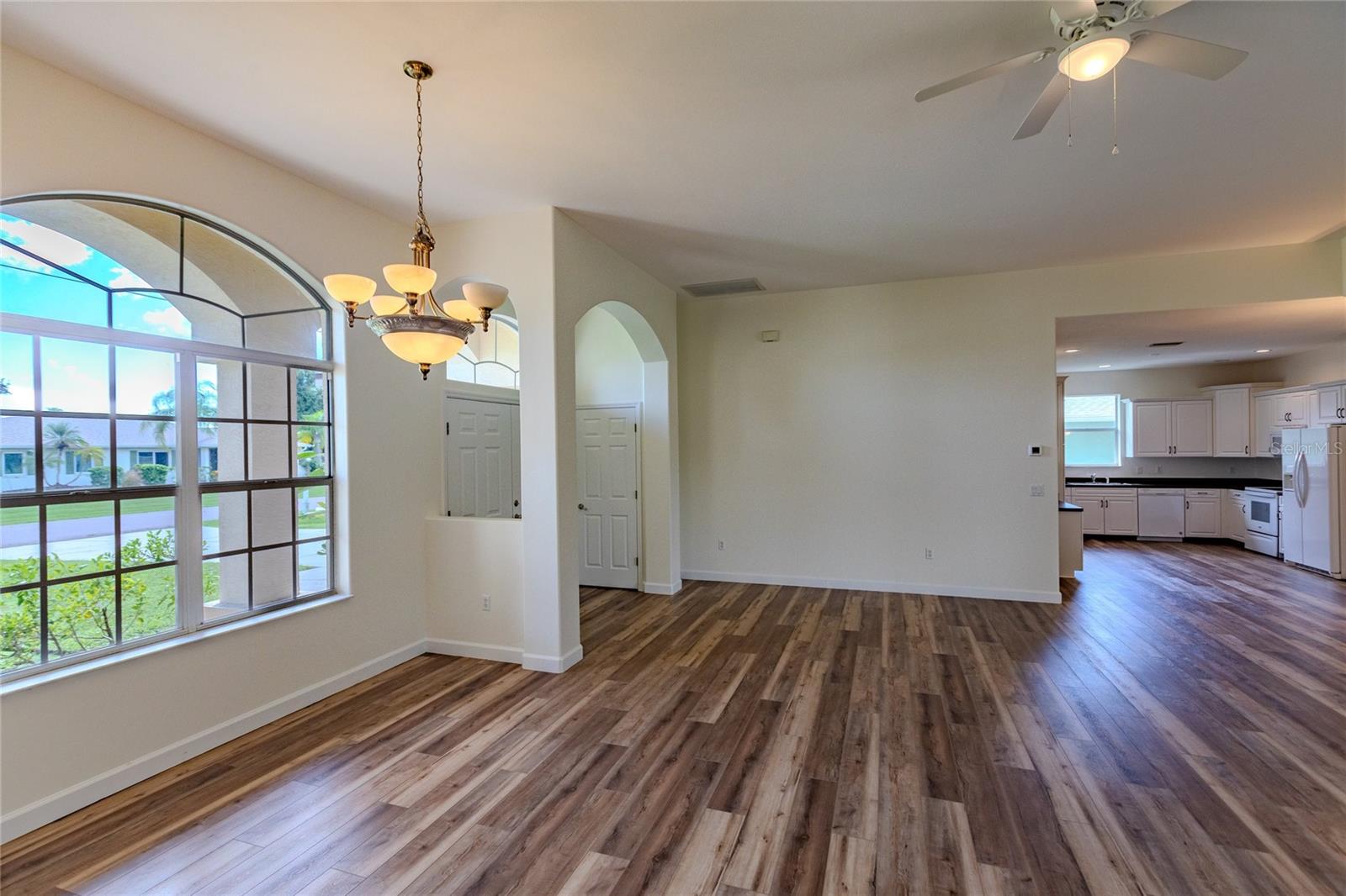 25206 NOCTURNE LN