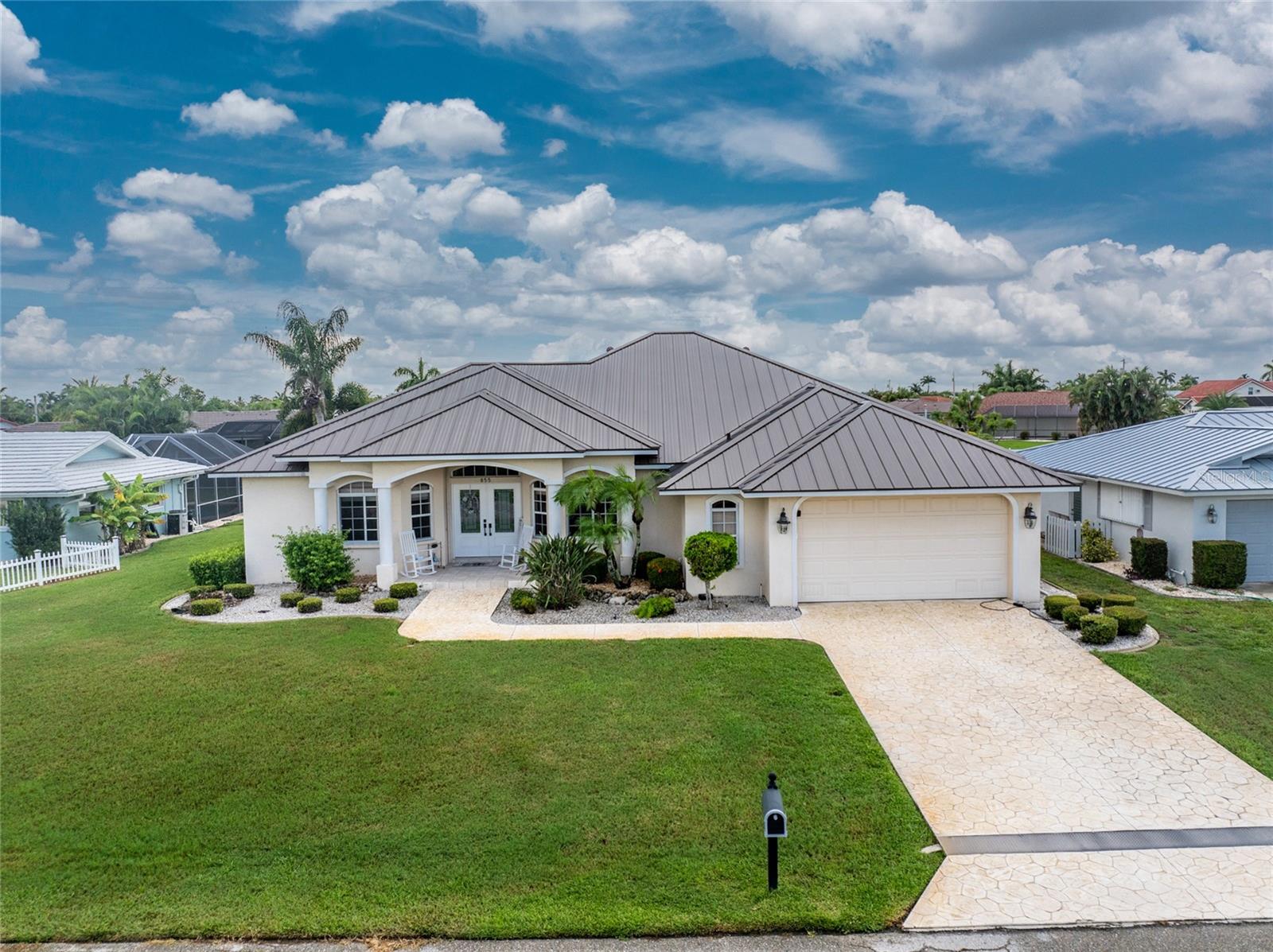 855 PAMELA DR