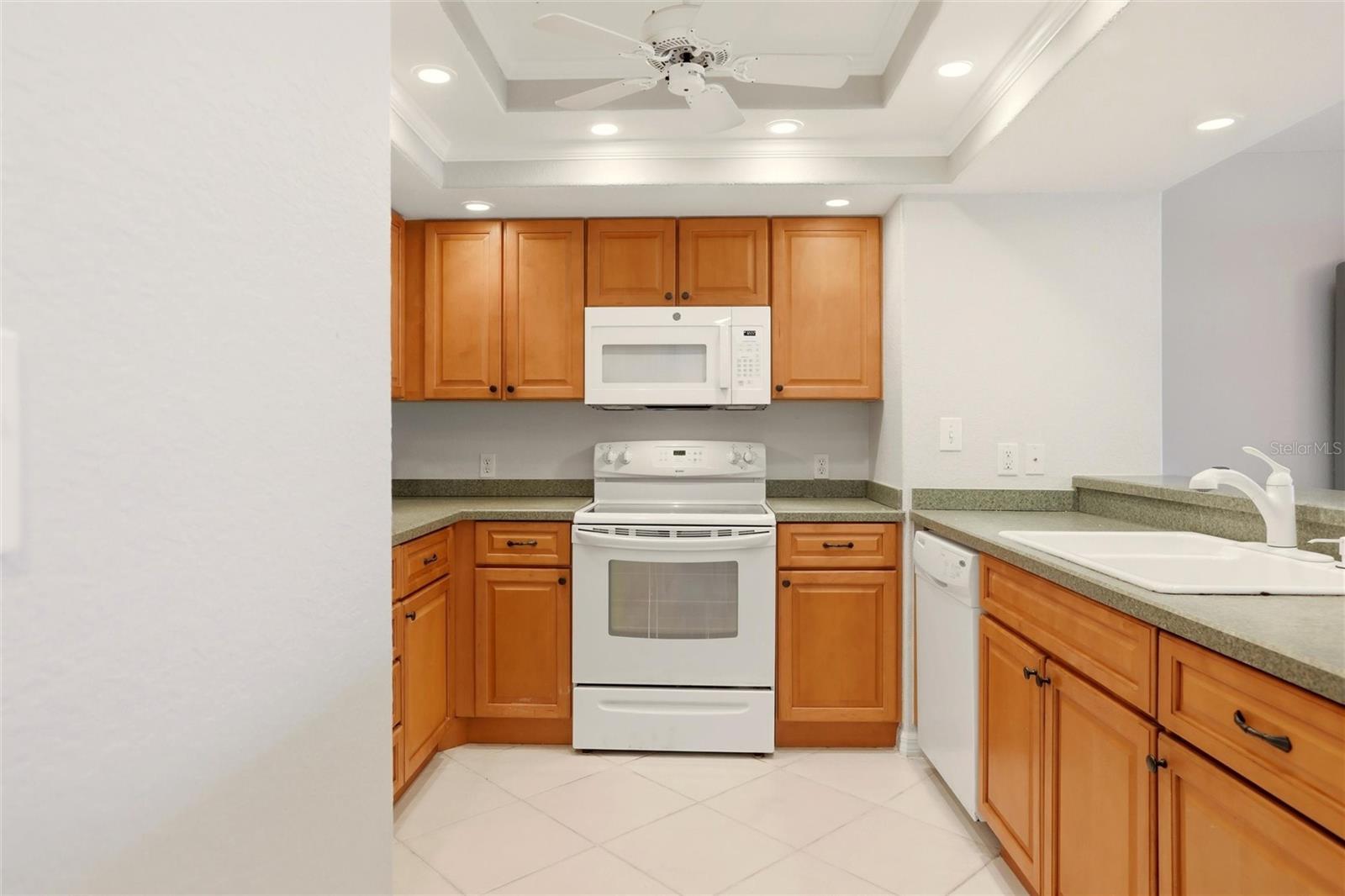 601 SHREVE ST #25A