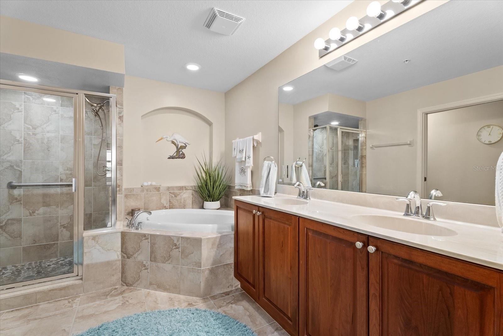 1349 AQUI ESTA DR #136