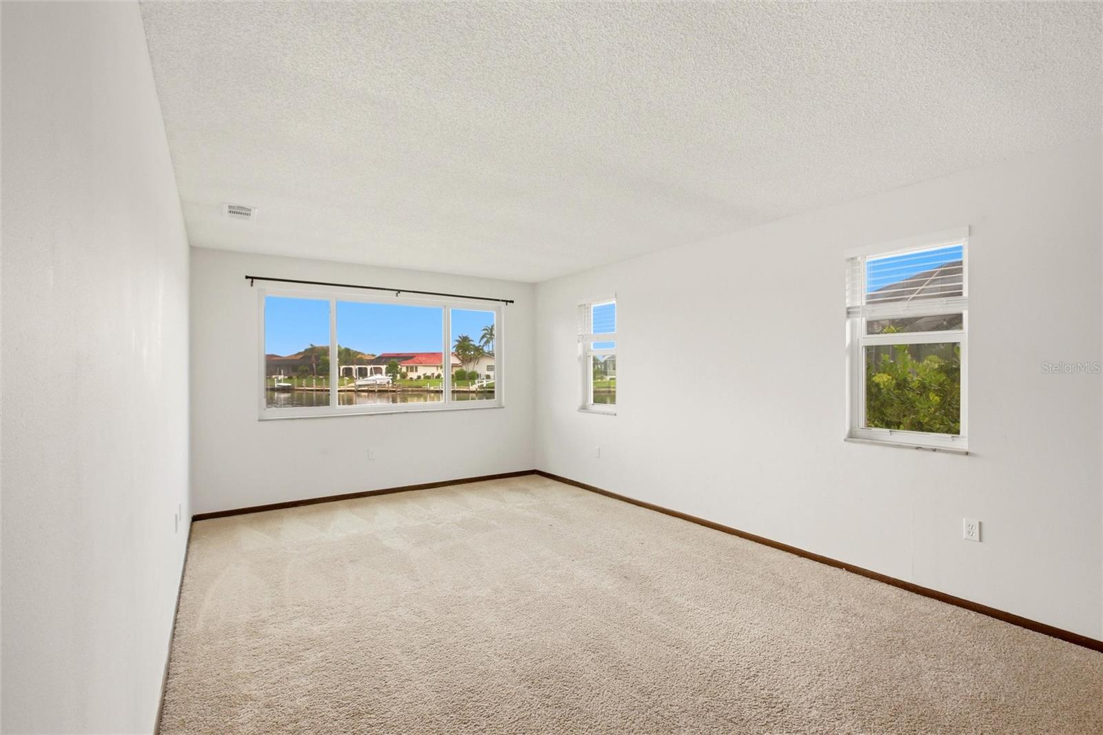 454 MONACO DR