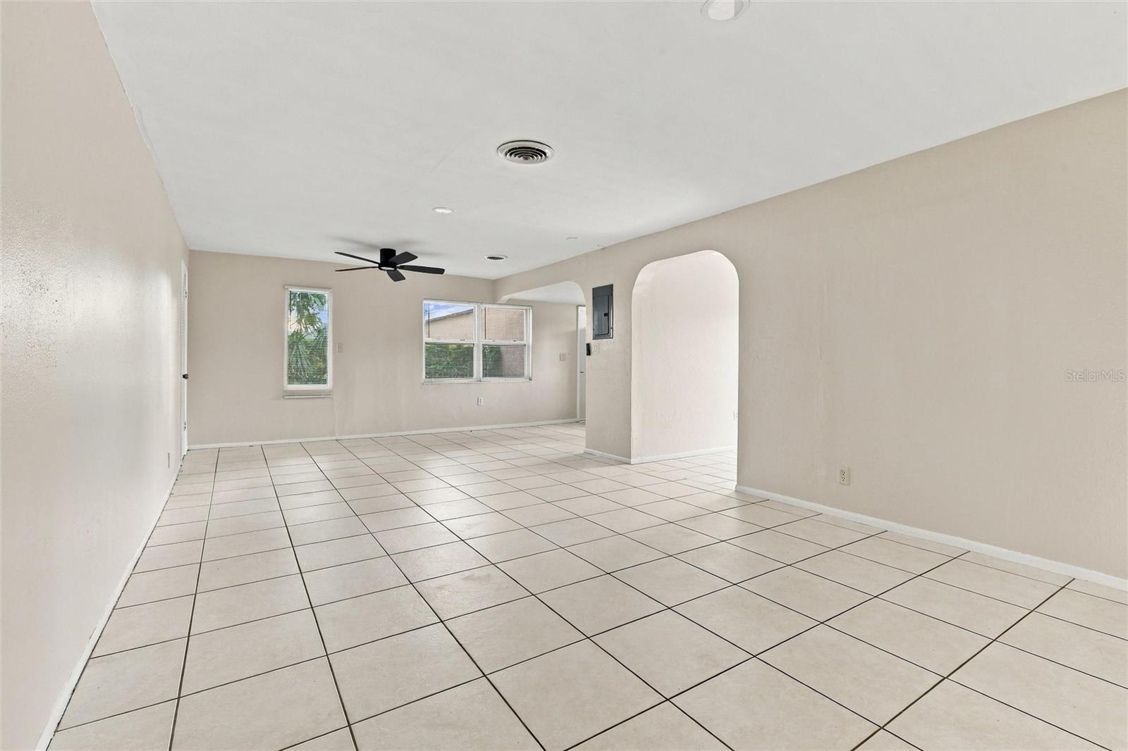 27264 SUNNYBROOK RD