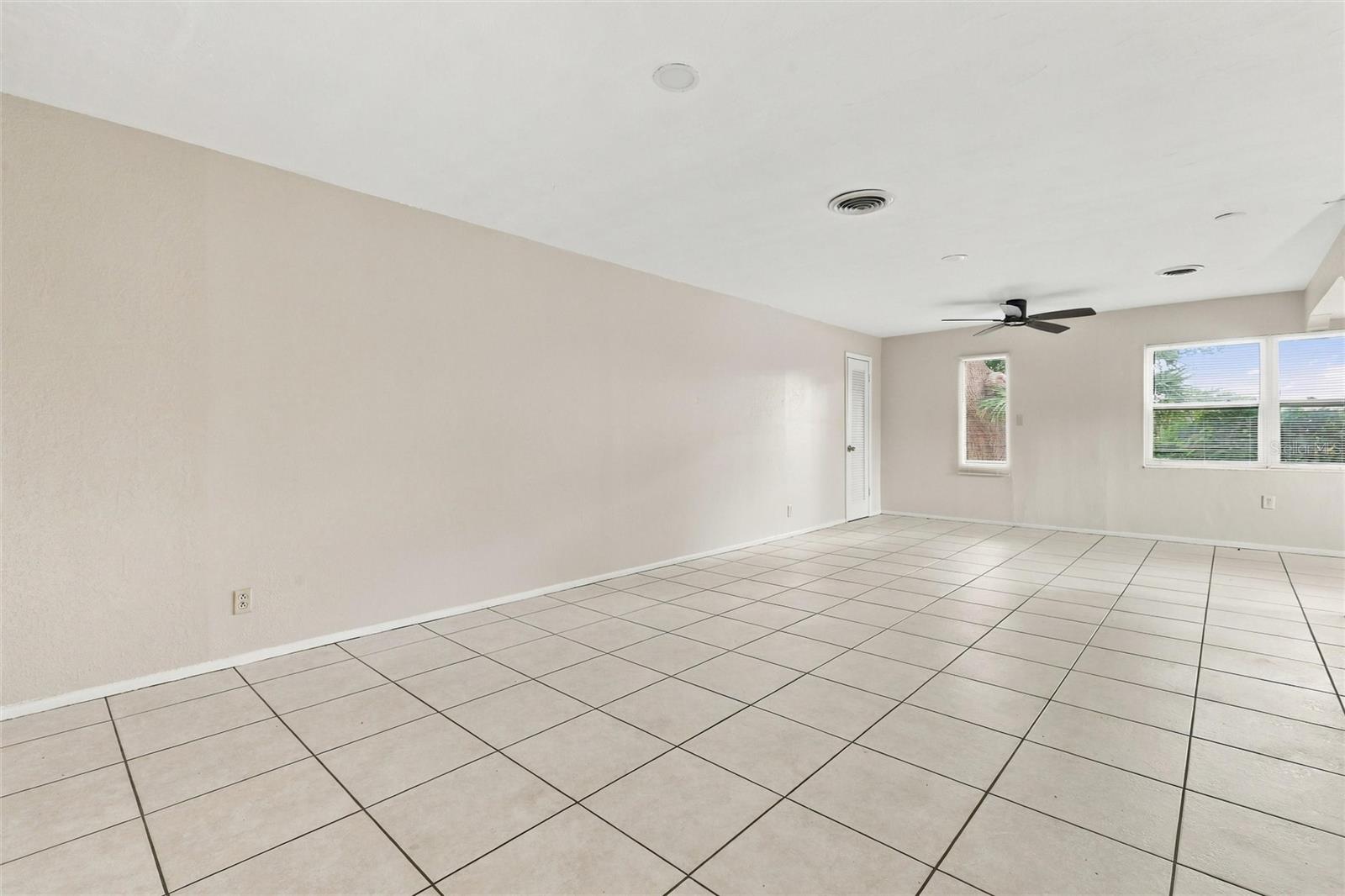 27264 SUNNYBROOK RD