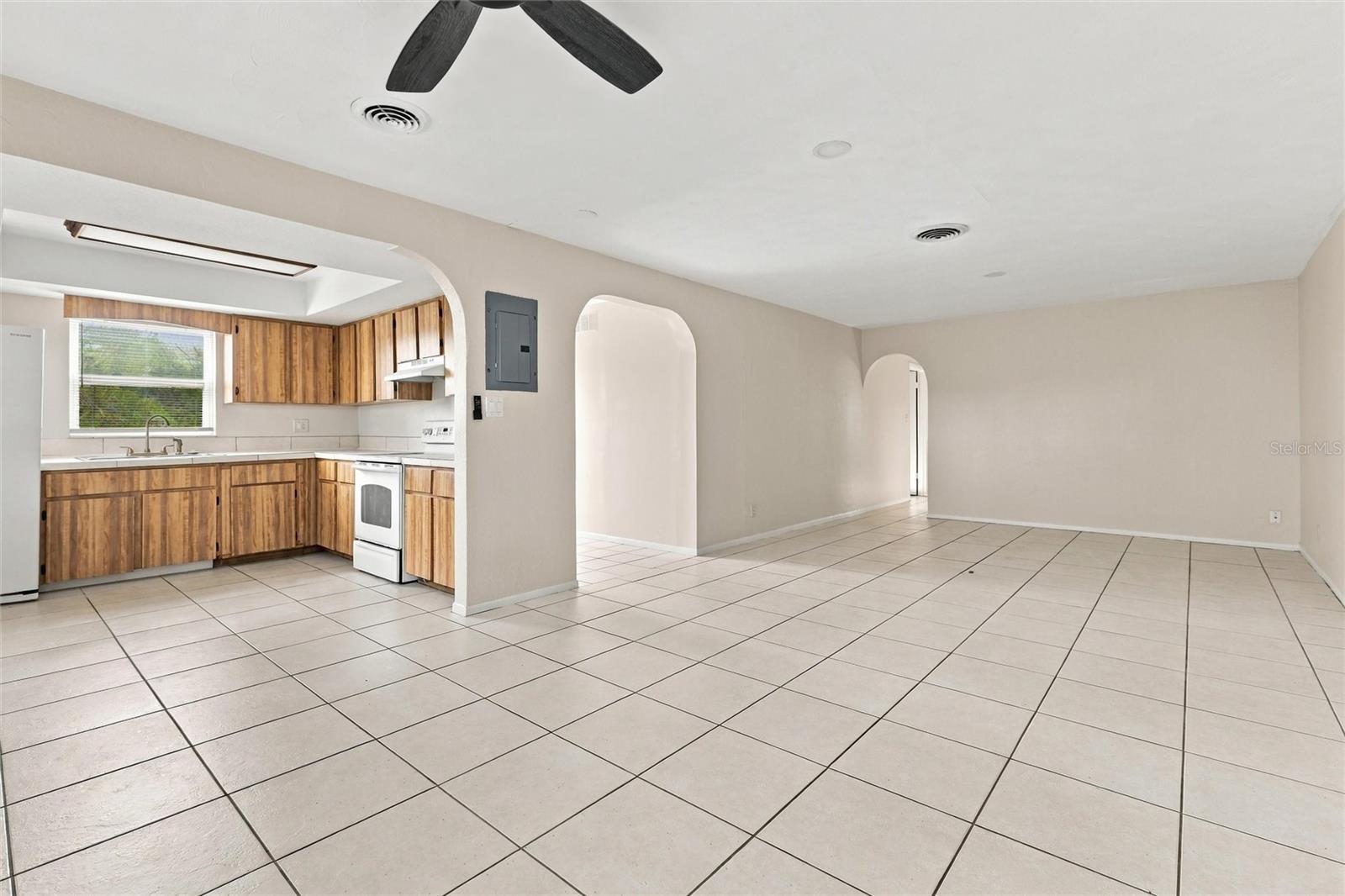 27264 SUNNYBROOK RD