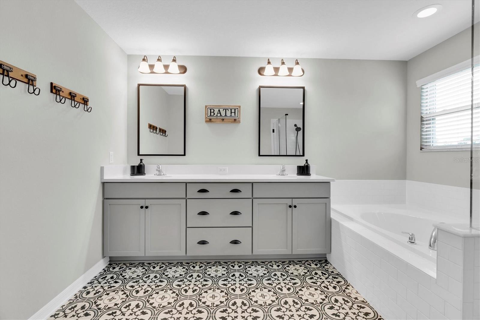 4496 TATUM LOOP