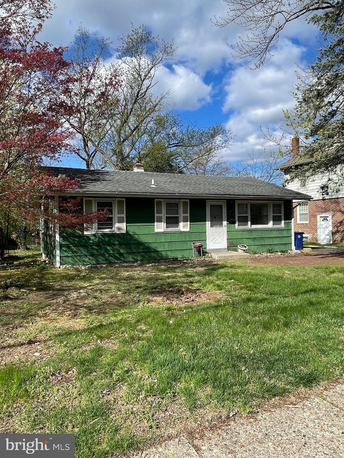 12 S LENOLA ROAD