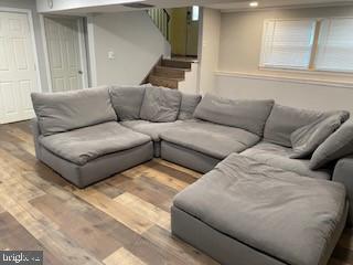 42 PENNSYLVANIA AVENUE