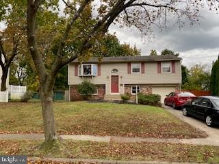 42 PENNSYLVANIA AVENUE