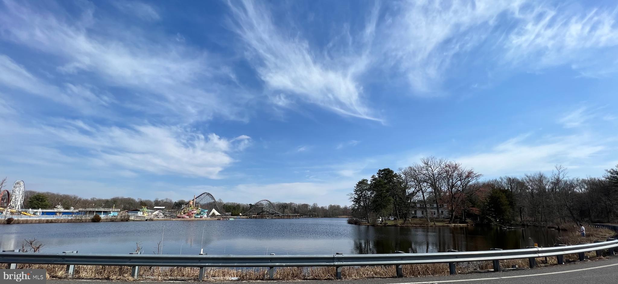 11 E ATLANTIC AVENUE