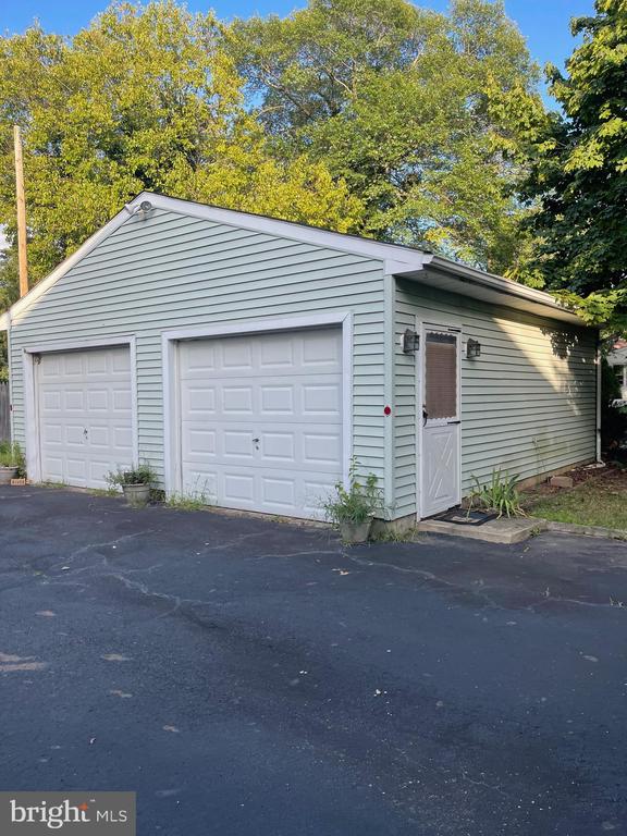 214 CROSS KEYS ROAD